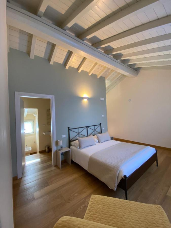 Dall Ingles Bed & Breakfast Cavriana Dış mekan fotoğraf