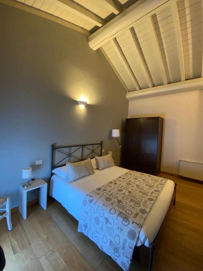 Dall Ingles Bed & Breakfast Cavriana Dış mekan fotoğraf