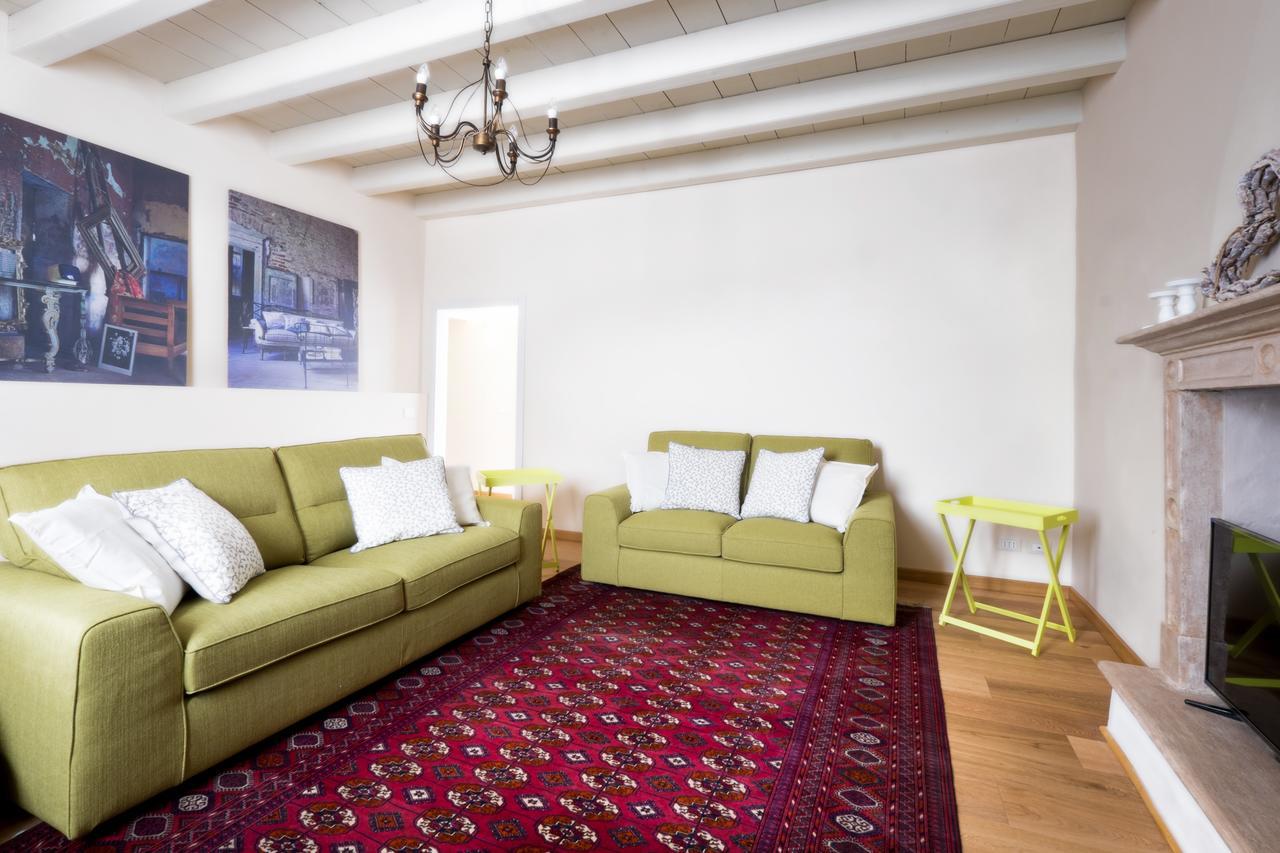 Dall Ingles Bed & Breakfast Cavriana Dış mekan fotoğraf