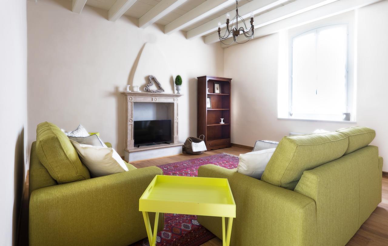 Dall Ingles Bed & Breakfast Cavriana Dış mekan fotoğraf